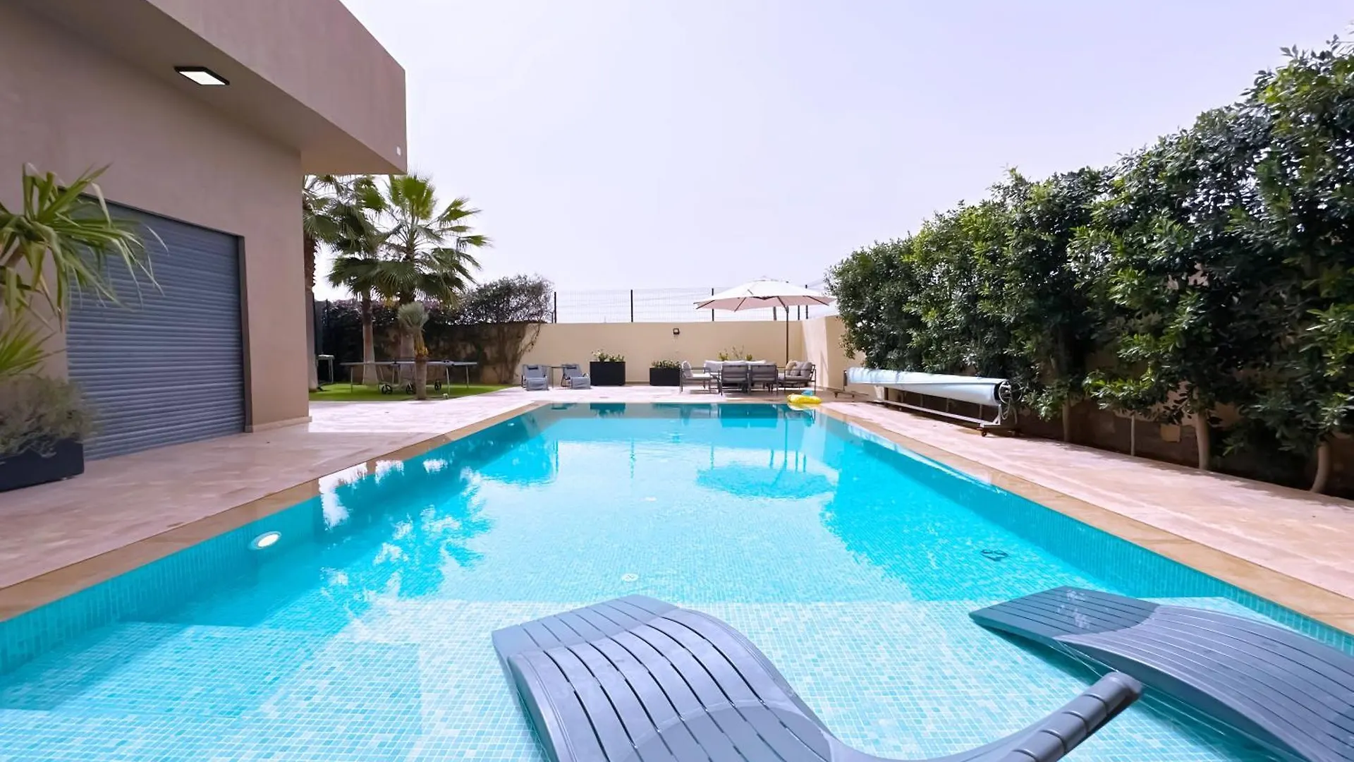 Villa Dalia, Personnels Et Option Piscine Marrakesh