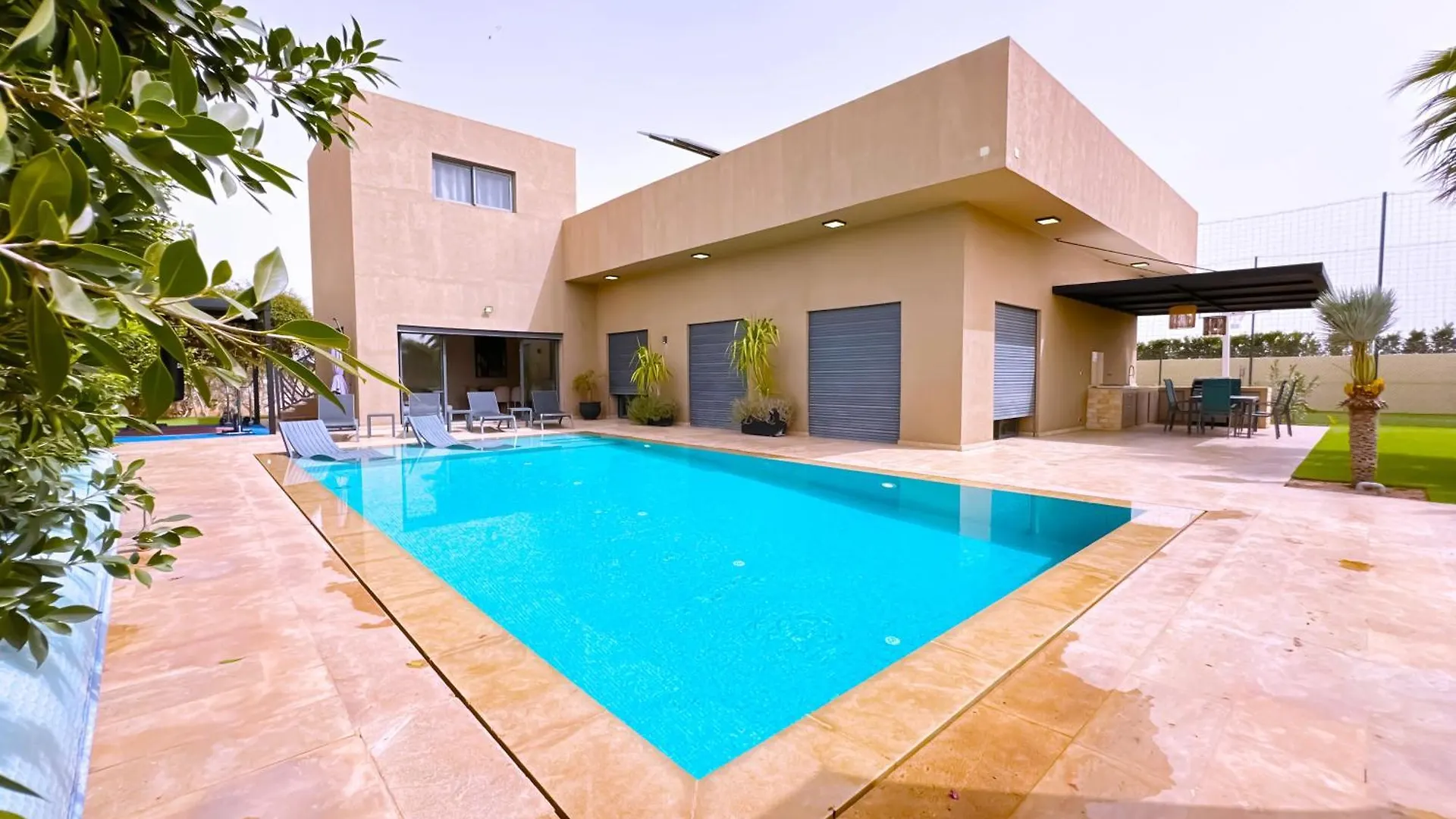 Villa Dalia, Personnels Et Option Piscine Marrakesh 0*,